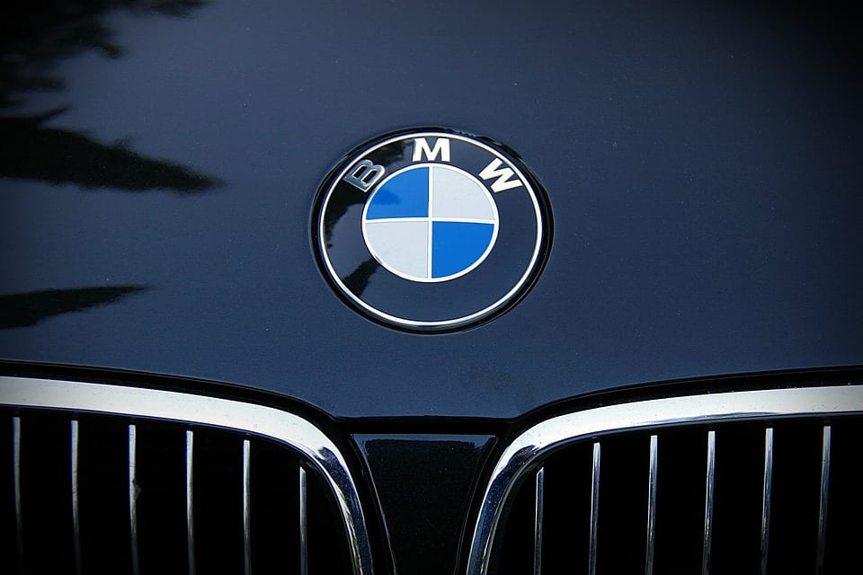 Hackers Find 14 Vulnerabilities in BMW Cars