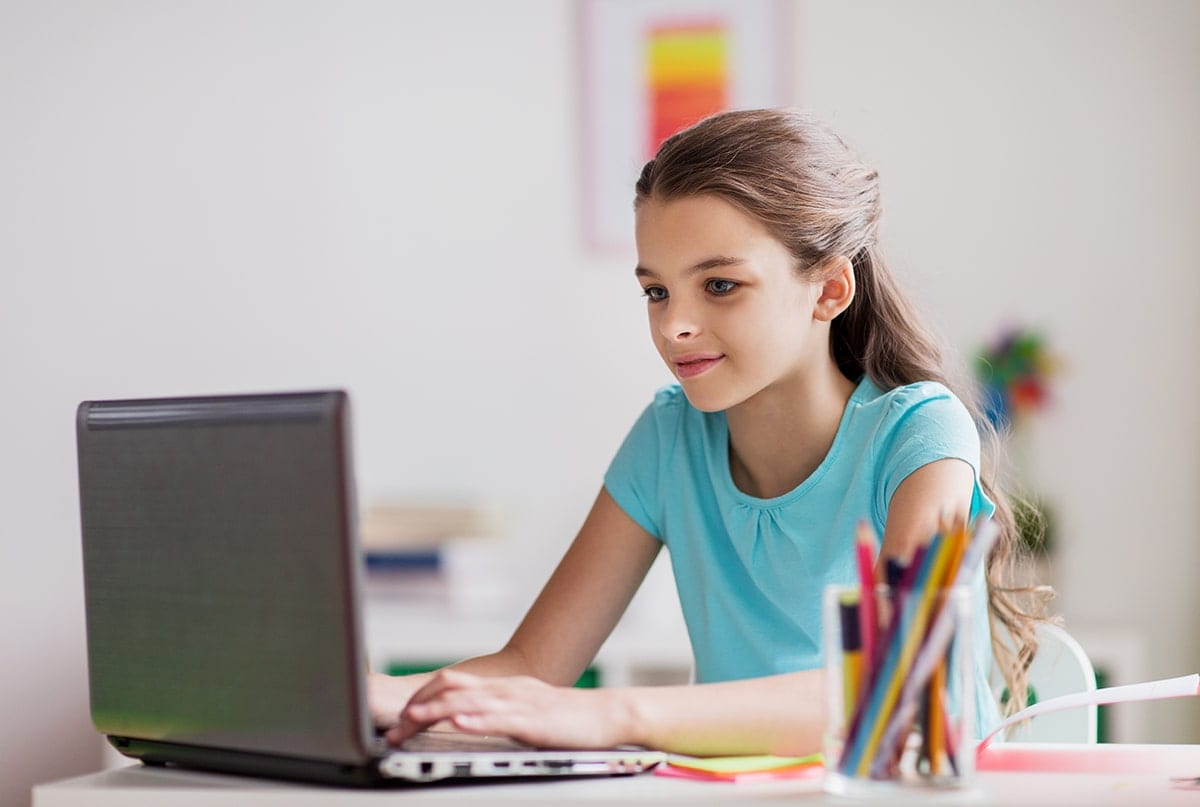 10 Internet Safety Rules for Children Before Going Online