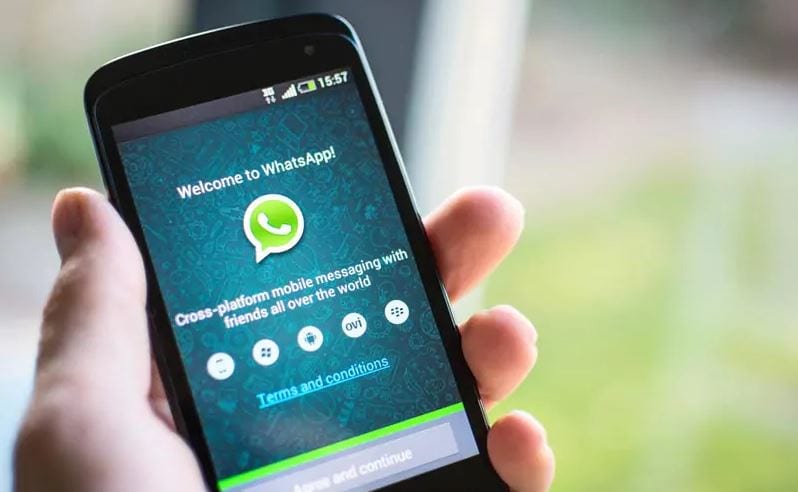 WhatsApp flaw lets attackers to hack phones using GIFs