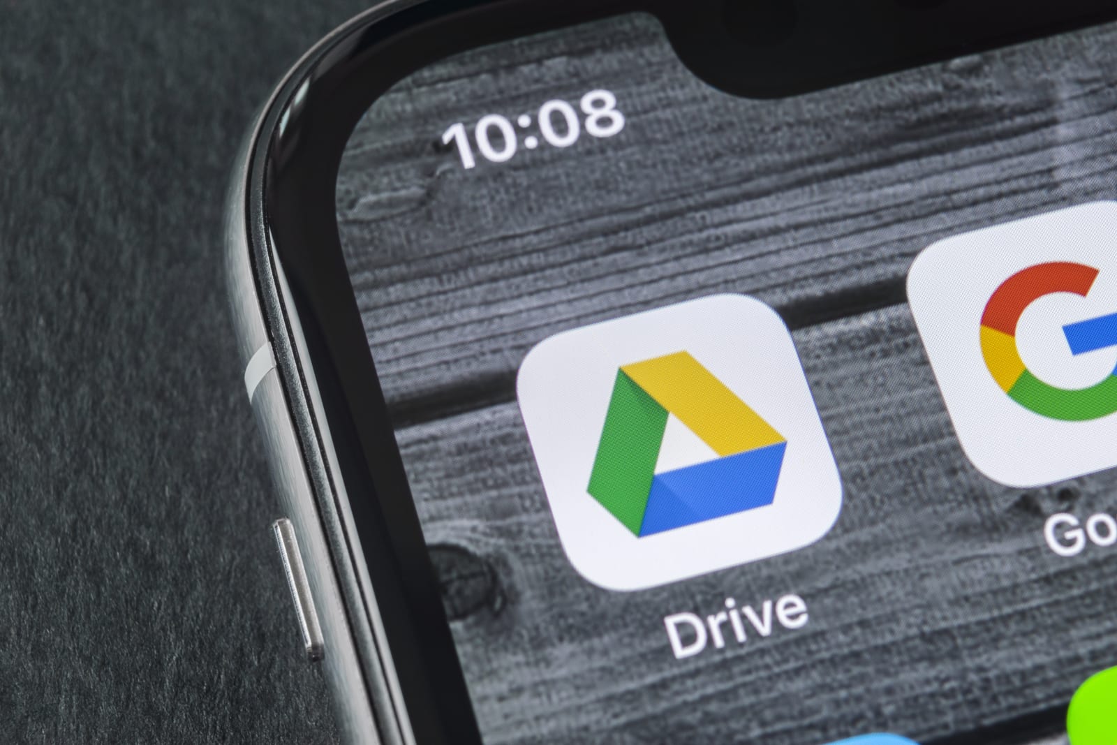 A Google Drive weakness could allow attackers trick users to install malware