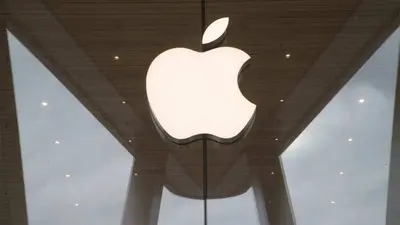 XSS bug stored in Apple iCloud domain disclosed by bug bounty hunter