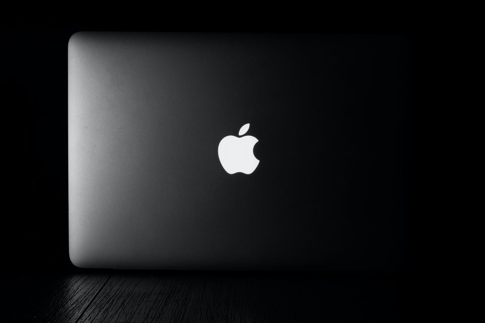 Apple’s new Lockdown Mode defends against spyware