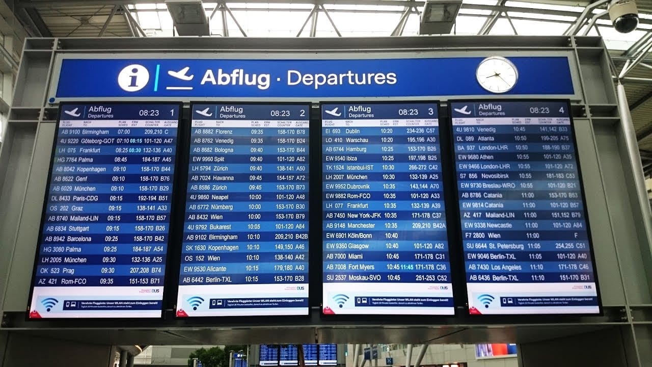 German airport websites hit by cyber attack