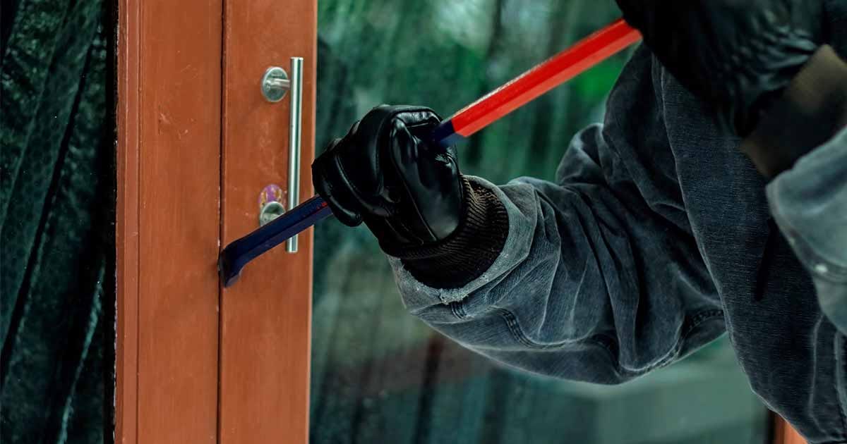 How burglars use Social Media and its effects